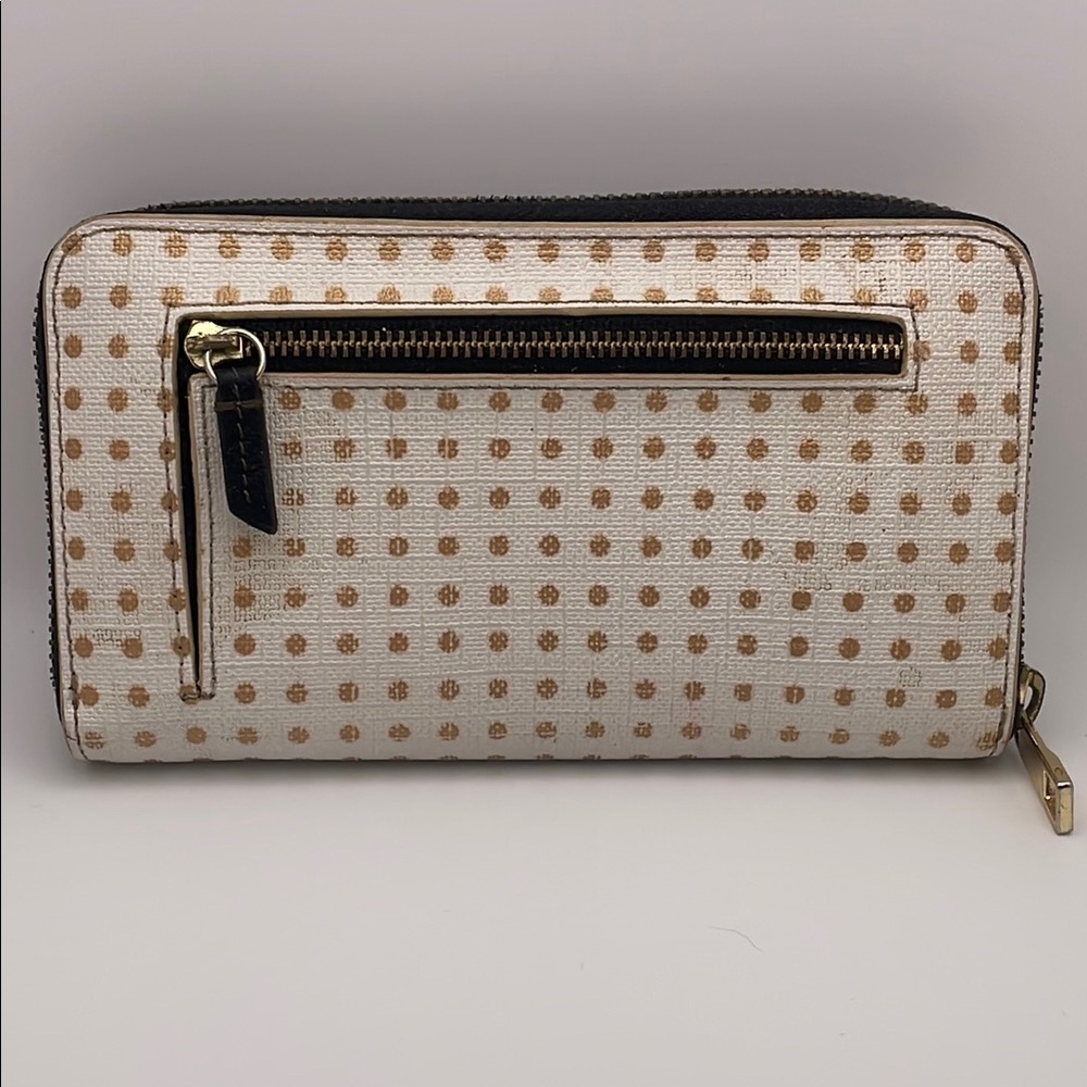 Fossil Cream and Brown Continental Wallet with Zip-Around Closure - Picture 2 of 5